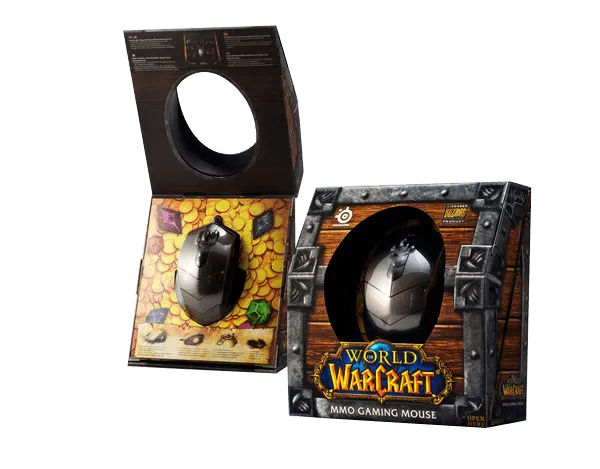 Two World of Warcraft mouse retail boxes with the finished mouse between them